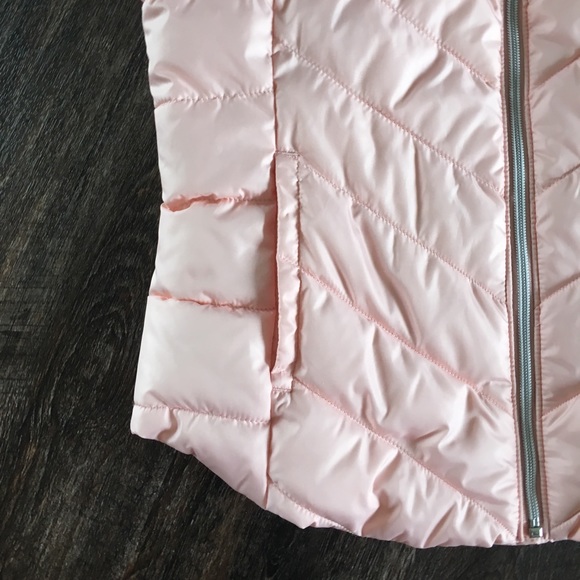 Vest - Picture 2 of 5